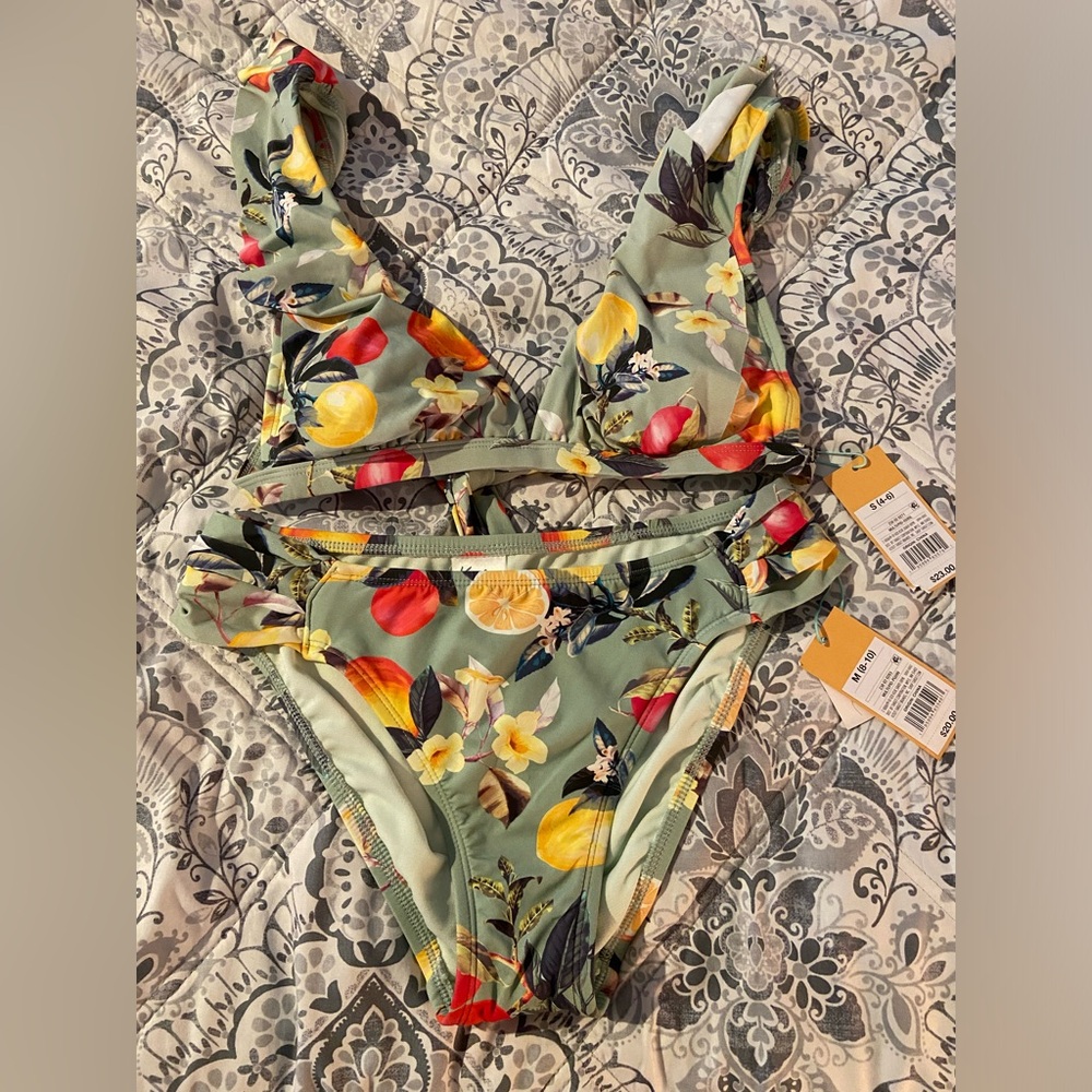 KONA SOL LIGHT GREEN FLORAL PRINT BIKINI SET SZ S TOP SZ M BOTTOM